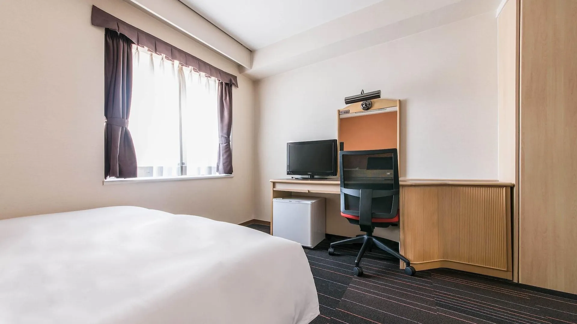 The B Suidobashi Hotel Tokyo 3*,  Japan
