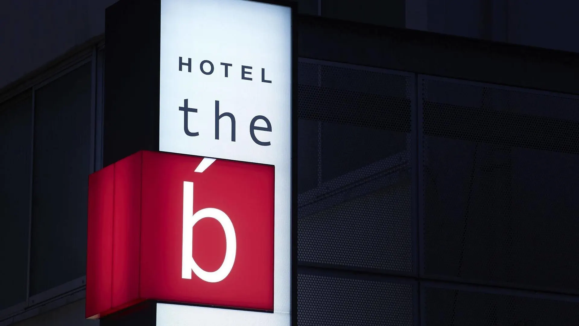 The B Suidobashi Hotel Tokyo