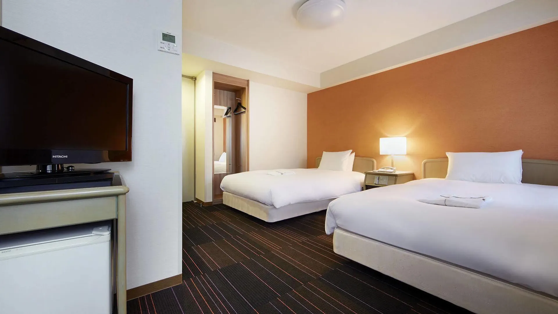 The B Suidobashi Hotel Tokyo 3*,  Japan