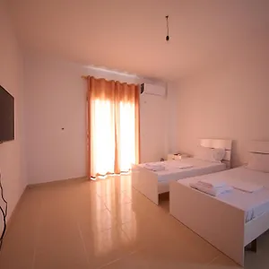 https://andrea-bashuri.albaniahotels.org