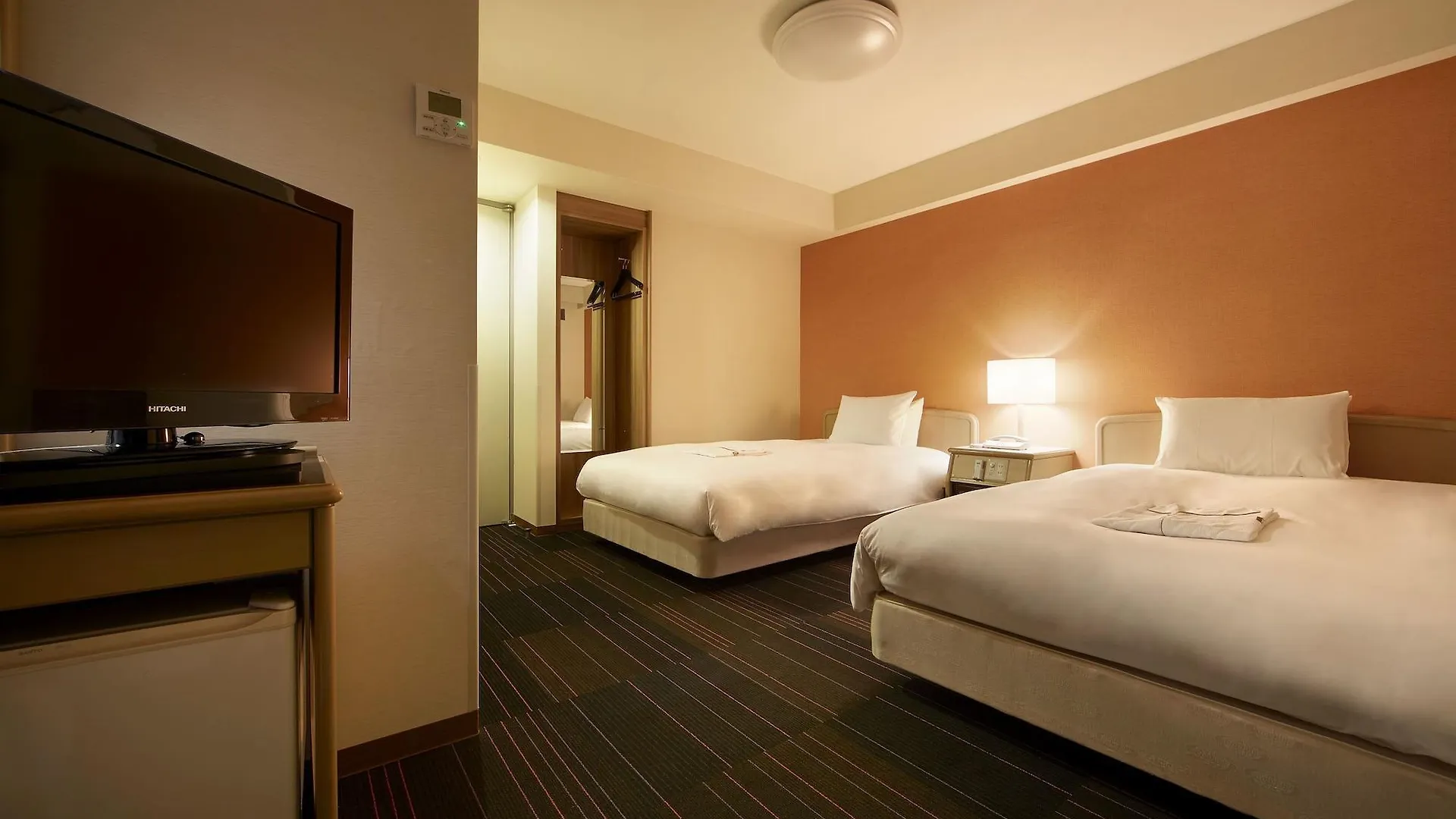***  The B Suidobashi Hotel Tokyo Japan