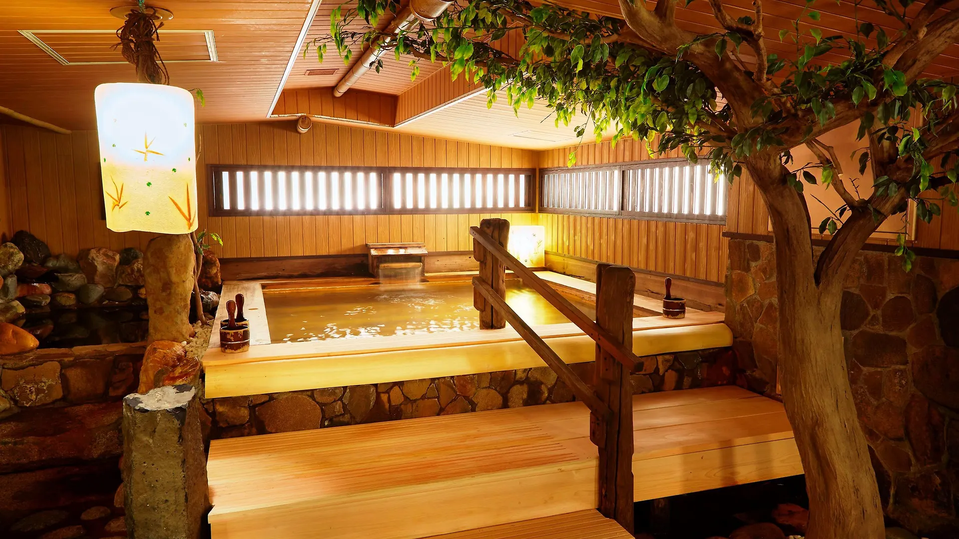 The B Suidobashi Hotel Tokyo 3*,